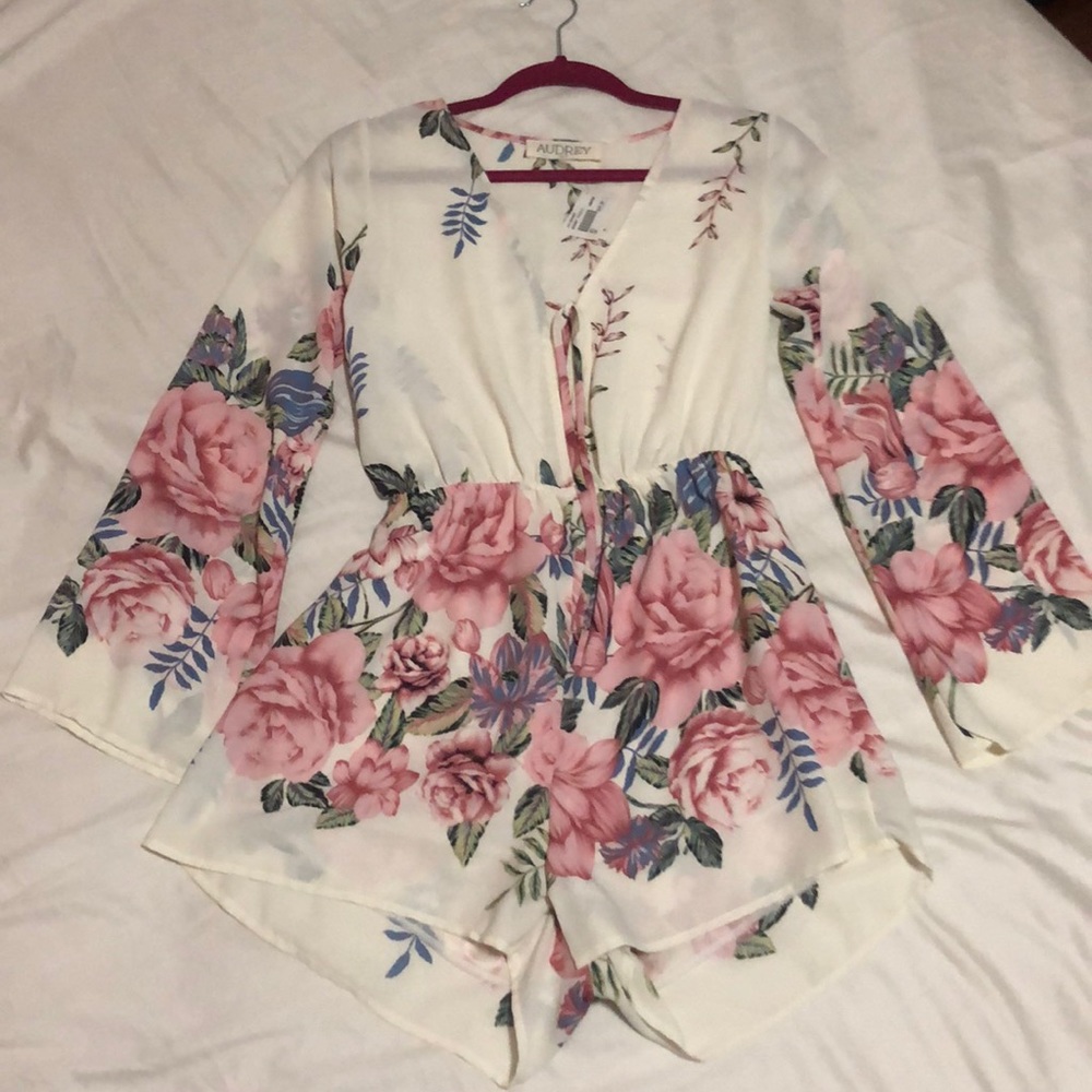 Floral Romper - Picture 1 of 1